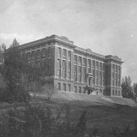 Carpenter Hall ca. 1916