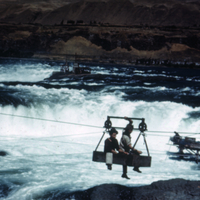 Cable car at Celilo to Fishing Islands